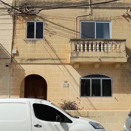 Dynesty B&B Бирзеббуджа Экстерьер фото